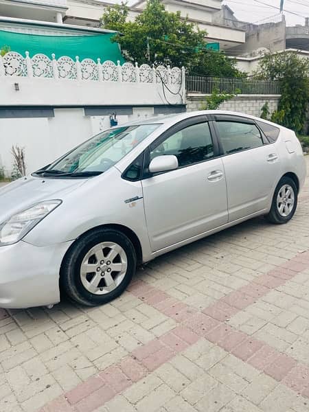 Toyota Prius S Touring 2013 Model 1