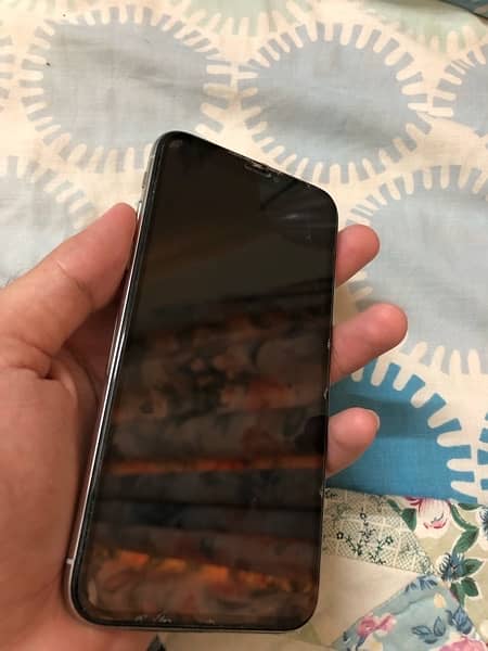 iPhone X 64 GB 3