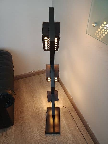 Zigzag Floor Lamp 3