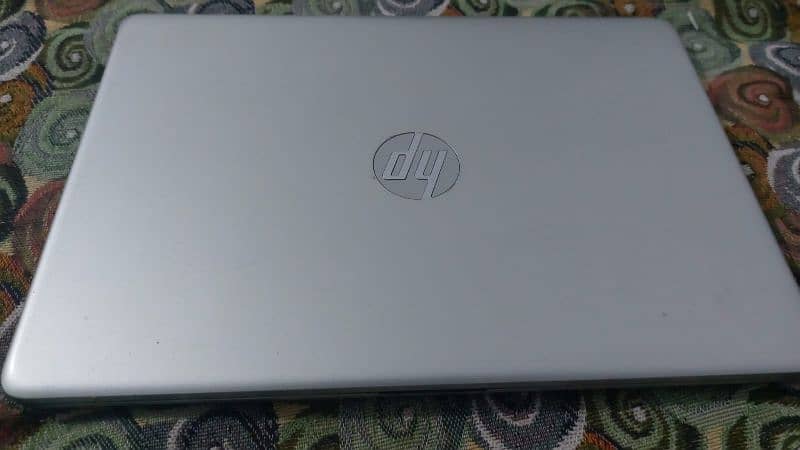 Hp Laptop 14-df0xxx core I3 8 Gen  with 128gb SSD 1Tb Evohard 4gB Ram 1