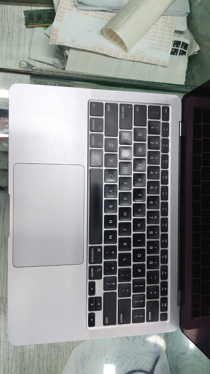 Macbook pro 2016 2