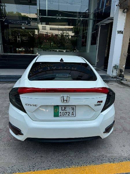 Honda Civic Turbo 1.5 2016 1