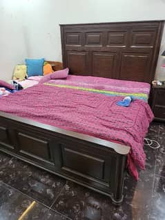 Bed Room furniture Set available for Urgent Sale