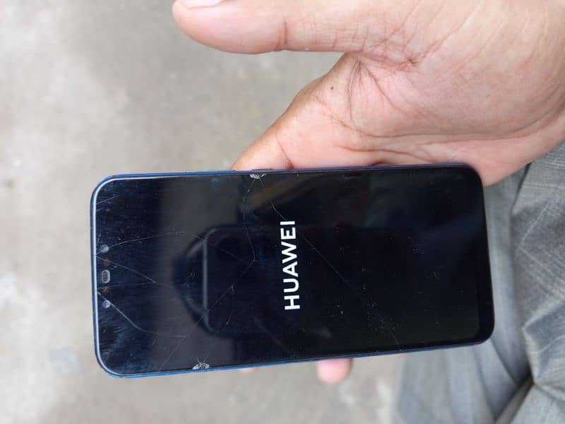 Huawei Nova 3i 4/128 6