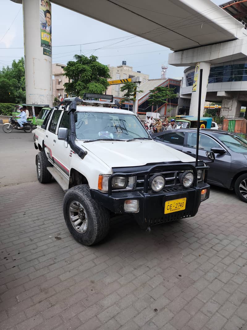 Toyota hilux 4x4 1989 6