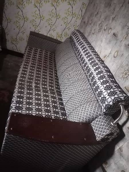 new sofa for sale need mony argent sale 0