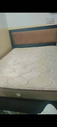 queen size spring mattress 10/9