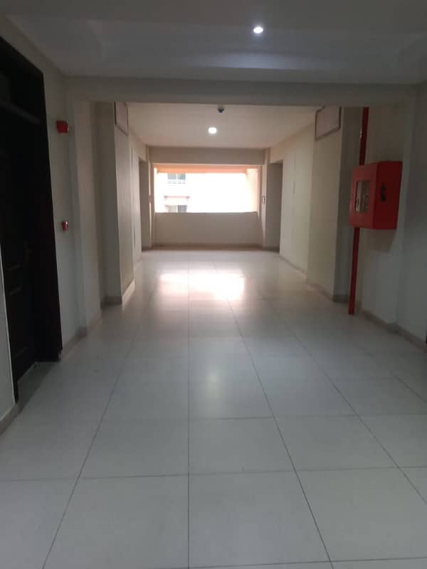 3 Bedrooms Flat Ground Floor Available For Sale Askari 10, Sector F Lahore Cantt 26