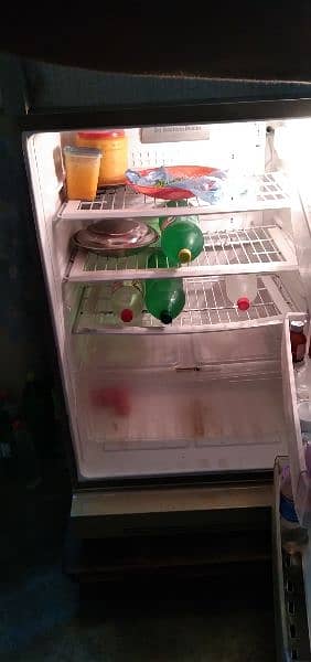 urgent sale pel fridge good condition jumbo size 1