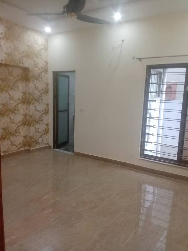 10 MARLA HOUSE FOR RENT IN BAHRIA TOWN SECTOR C 3