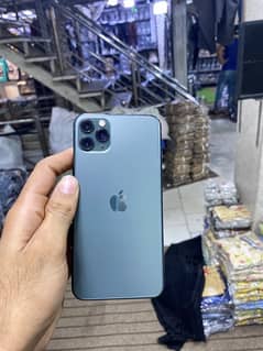 i phone 11 pro max 256 GB 0