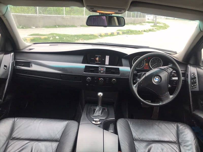 BMW 5 Series 2006 14