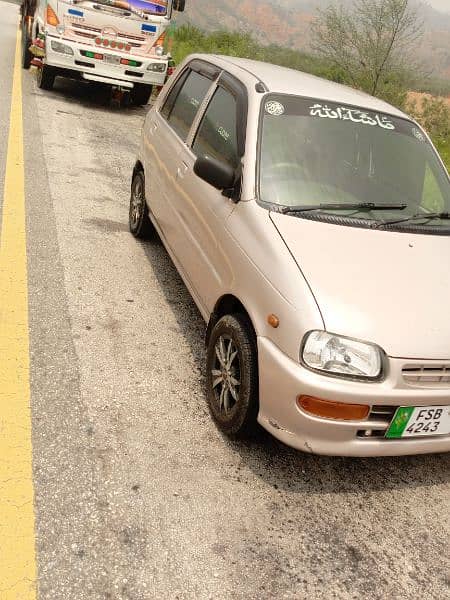 Daihatsu Cuore 2003 1