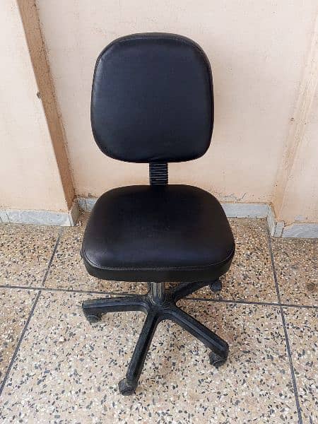 Office Furniture For Sale 3