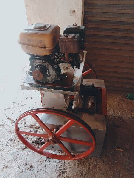 sugarcane machine with complete setup 1