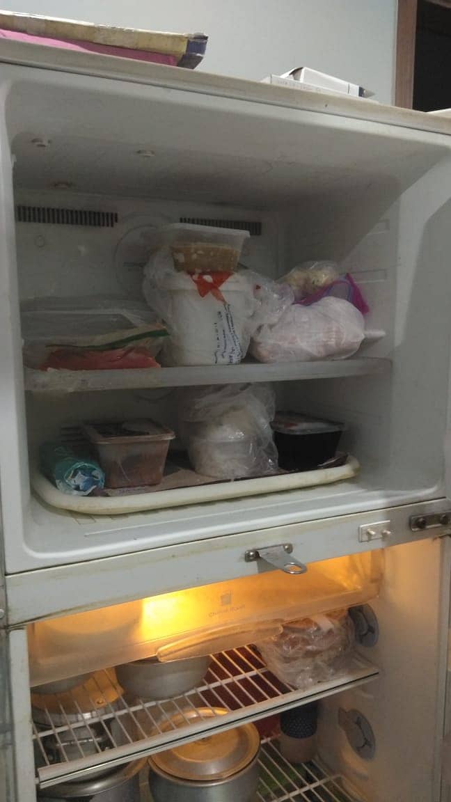 Refrigerator for sale 3