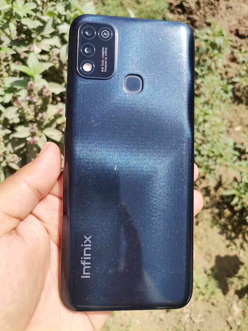 INFINIX HOT 10 PLAY 4/64 GB WITH CHARGER 0