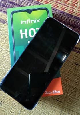 INFINIX HOT 10 PLAY 4/64 GB WITH CHARGER 2