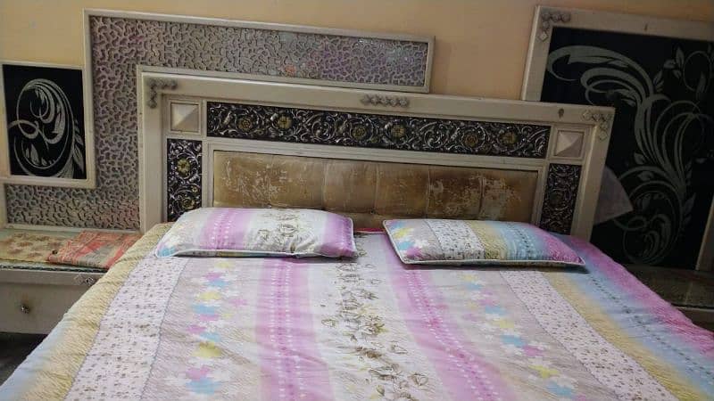 bed room set 60 hazar 0