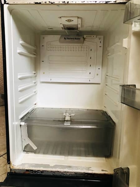 PEL refrigerator 6