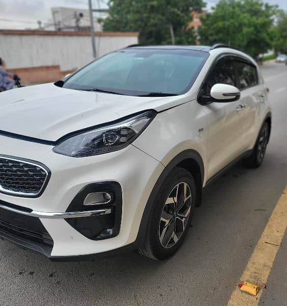 KIA Sportage 2021 1