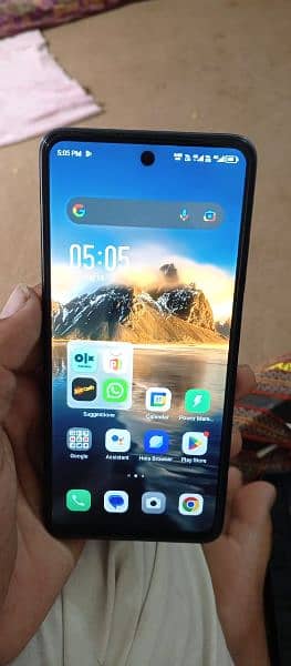 Infinix Hot 40i 3