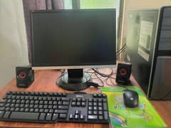 Quad_4 (X4) Pc for sale With Keyboard, mouse,And Speakers