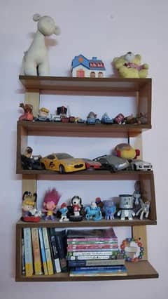 toy/ book rack with toys 0