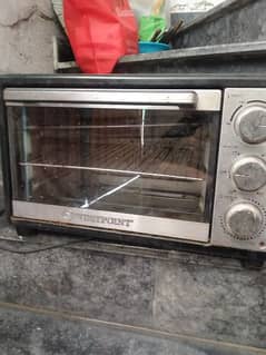 microwave oven