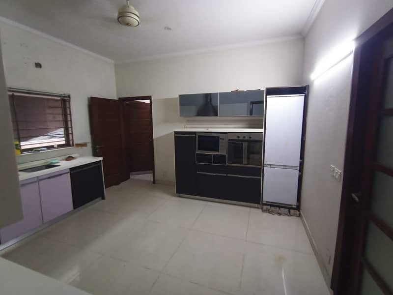 Kanal Corner House For Rent 2