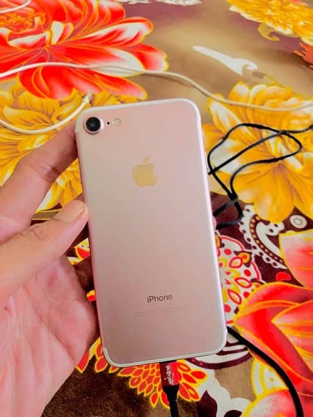 ptaproved iPhone 7 128 gb 5