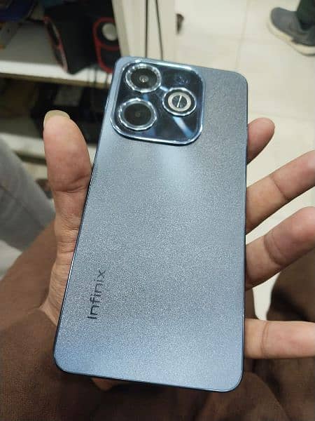 Infinix hot 40i 3