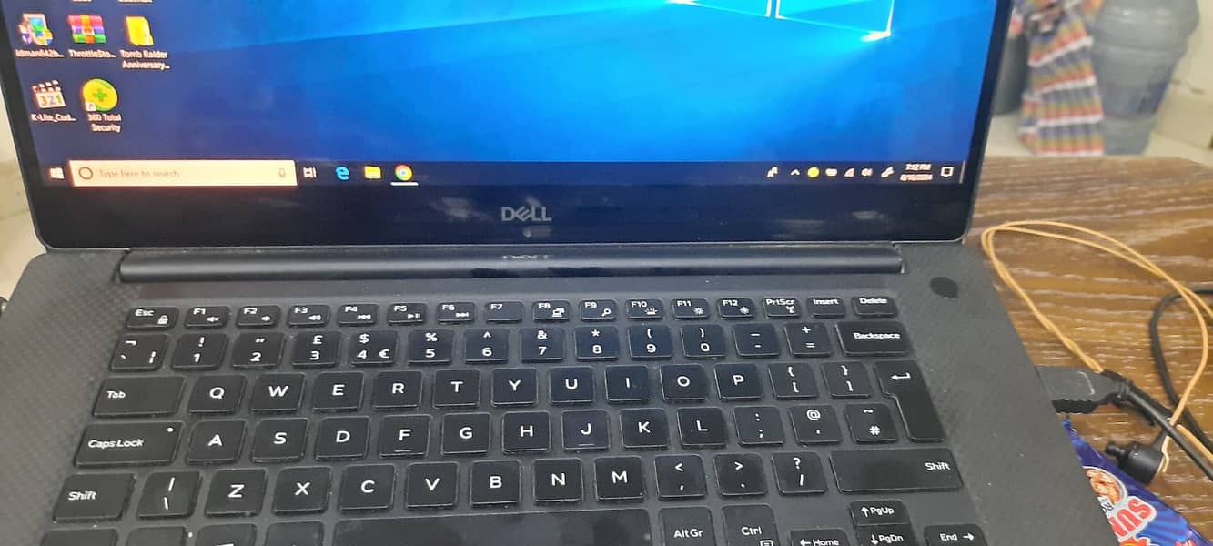 DELL XPS 9570 4GB NVIDIA GRAPHIC CARD 16GB RAM 8