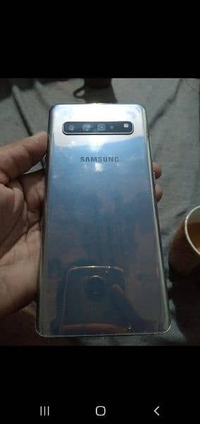 samsung s10 5G 8gb RAM 512gb built in 3