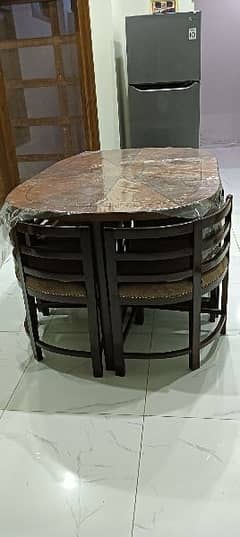 Dining table in excellent condition for sale.