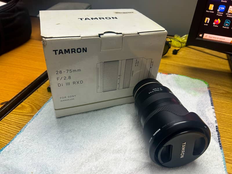 Sony Lens / Temron  (17to28mm) (28to75mm) 10