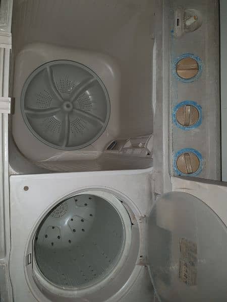 Haier Twin Tub Washing Machine 2