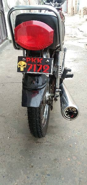 Honda 125 Bike (PKK-7172) 3