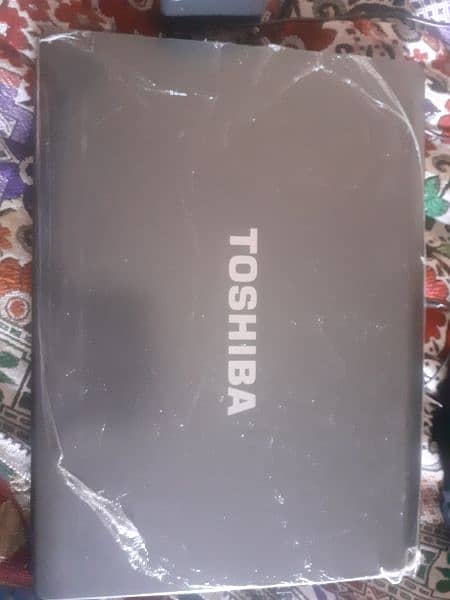 Toshiba laptop 4 320 2