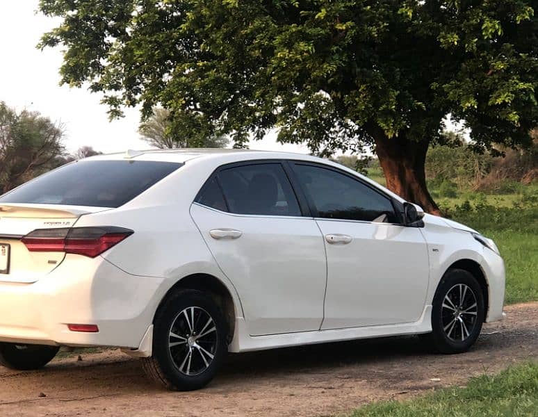 Toyota Corolla XLI 2017 / 2018 7