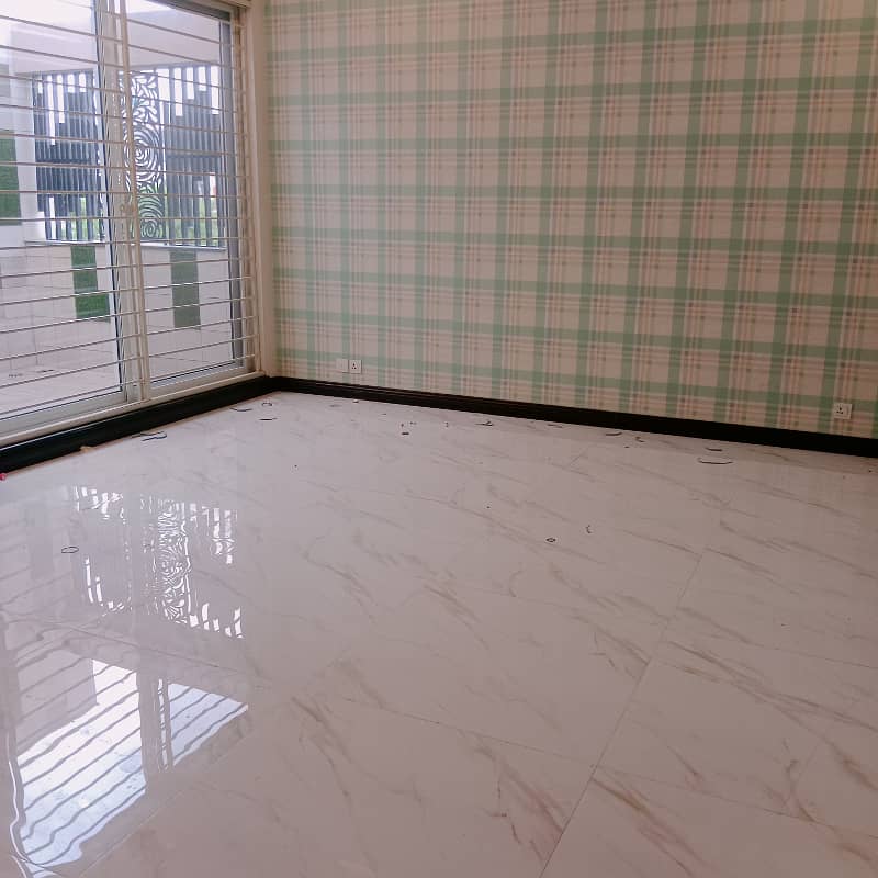 1 Kanal Like New Fully Basement Beautiful Bungalow Available For Rent In DHA Phase 6 Block L 8