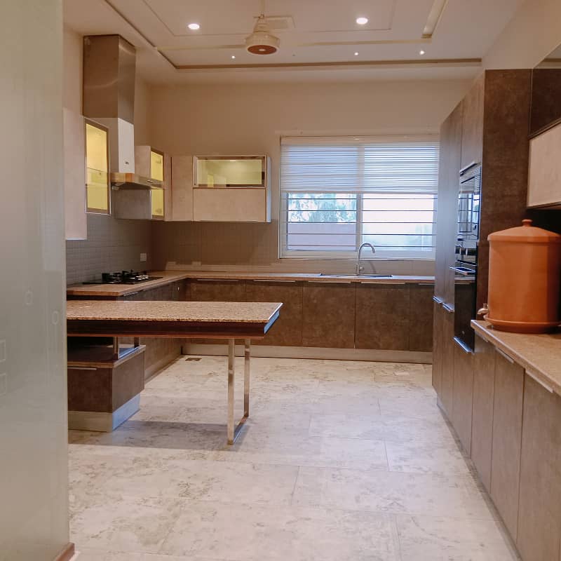 1 Kanal Like New Fully Basement Beautiful Bungalow Available For Rent In DHA Phase 6 Block L 37