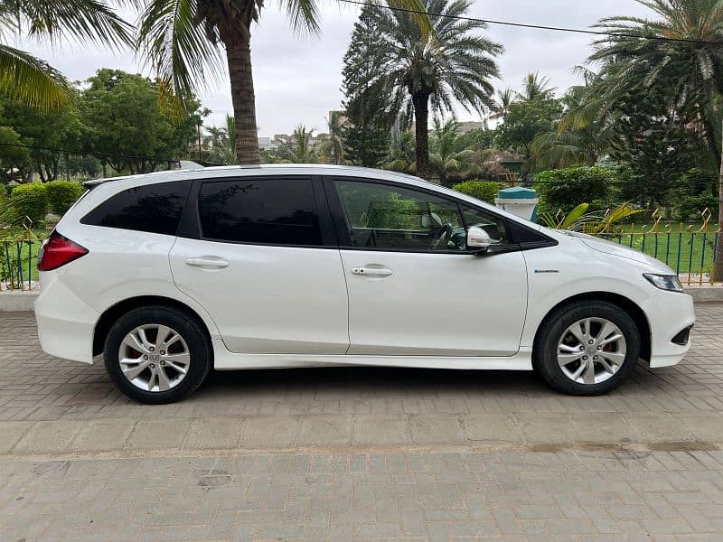 Honda Jade Hybrid Exchange Possible 5