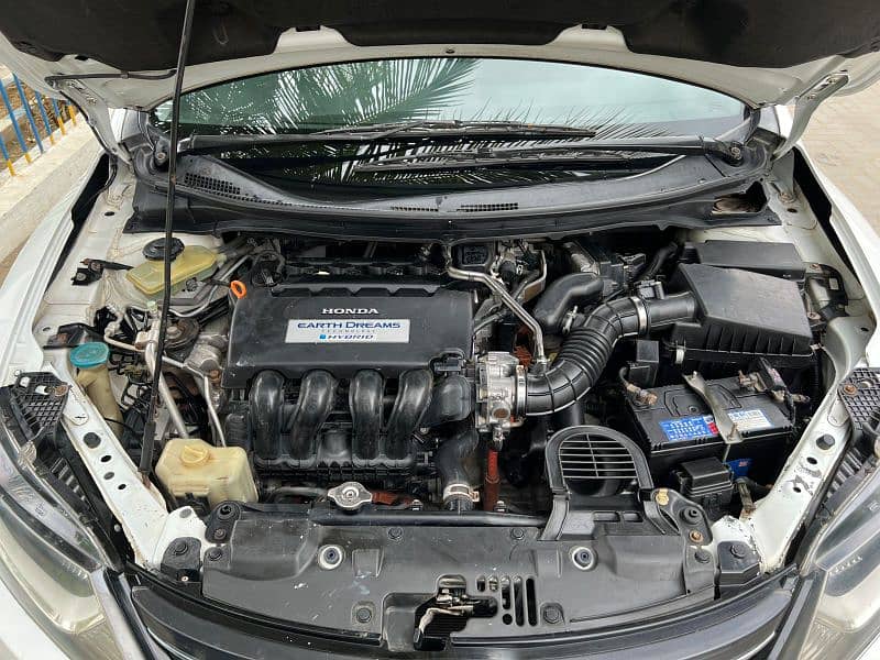 Honda Jade Hybrid Exchange Possible 18