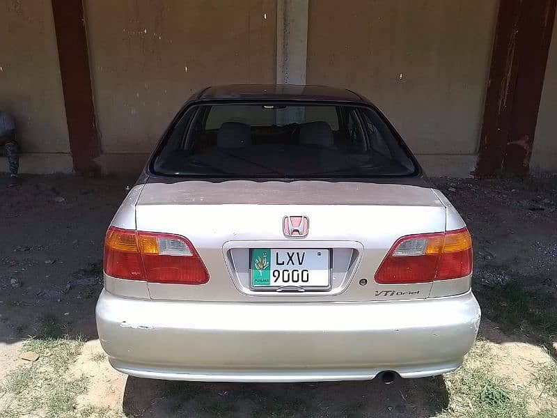 Honda Civic Oriel 2000 1