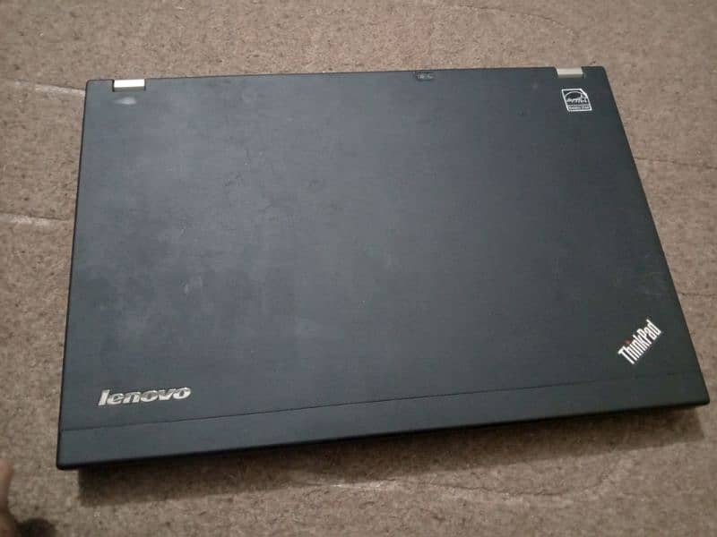 Lenovo Thinkpad X202, i5 2nd Generation 3