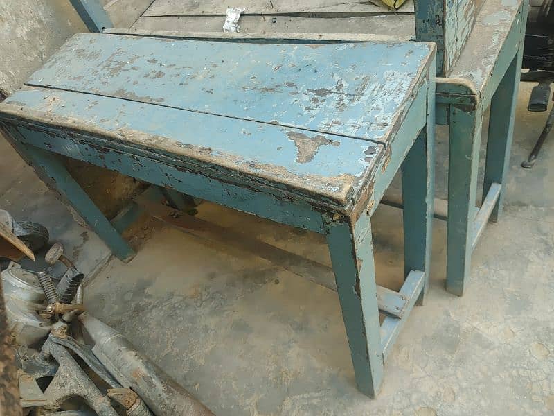 School Desk ( only Front) 0