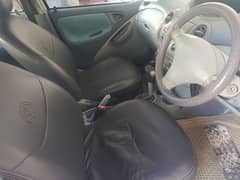 Toyota Vitz 2000