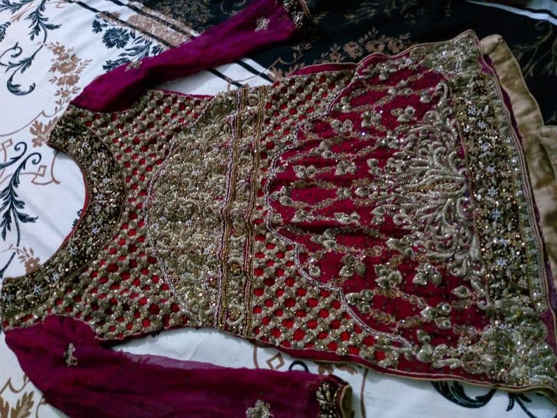 bridal lehnga 0