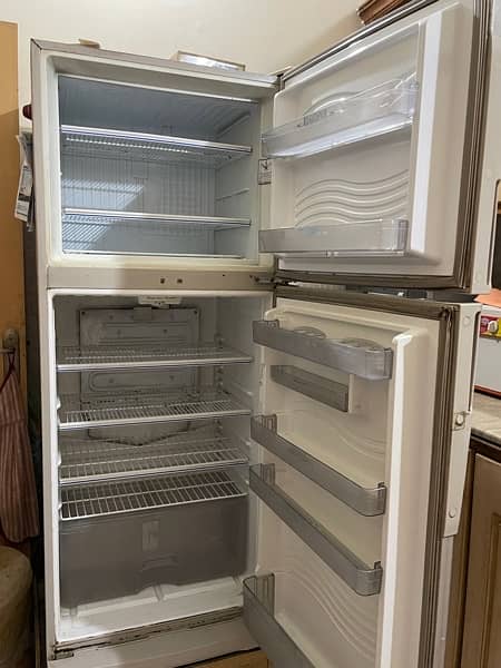 Dawlance refrigerator fridge for sale 1